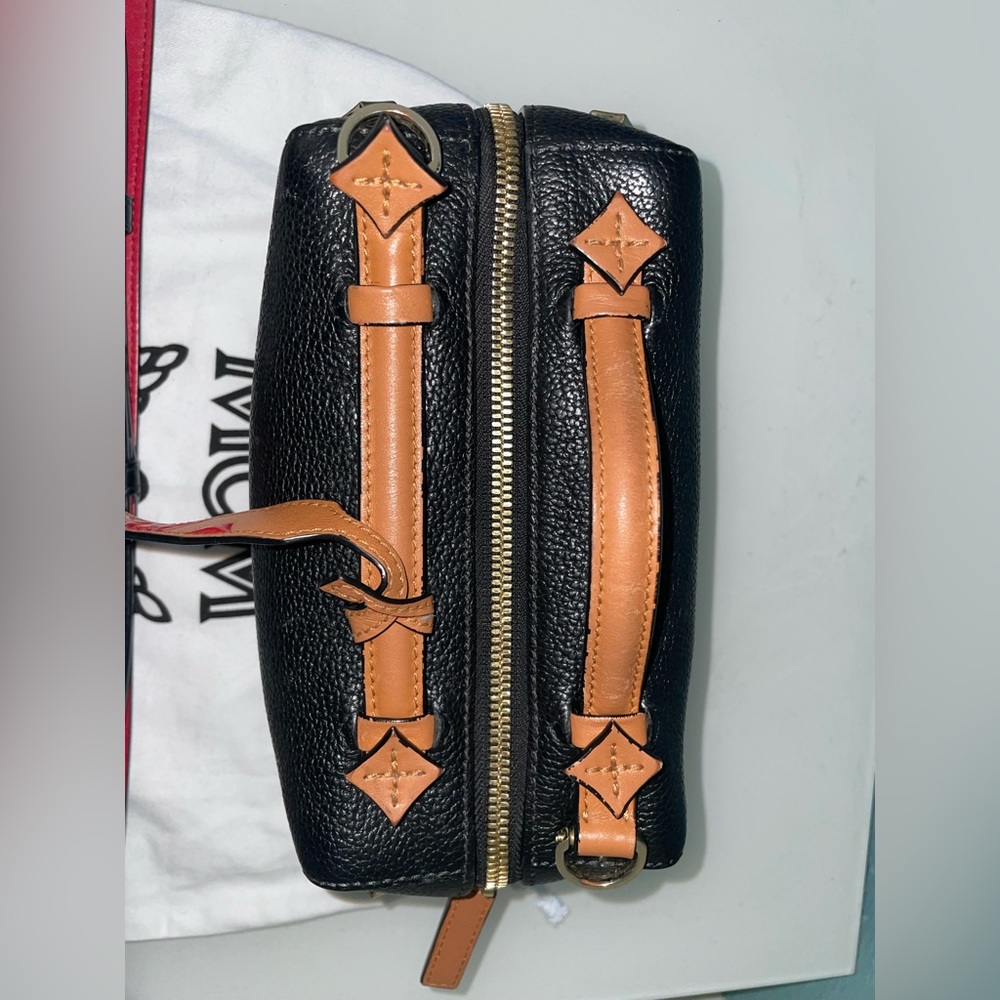 MCM Milano Boston Bag (Pre-Owned) - Picture 7 of 10